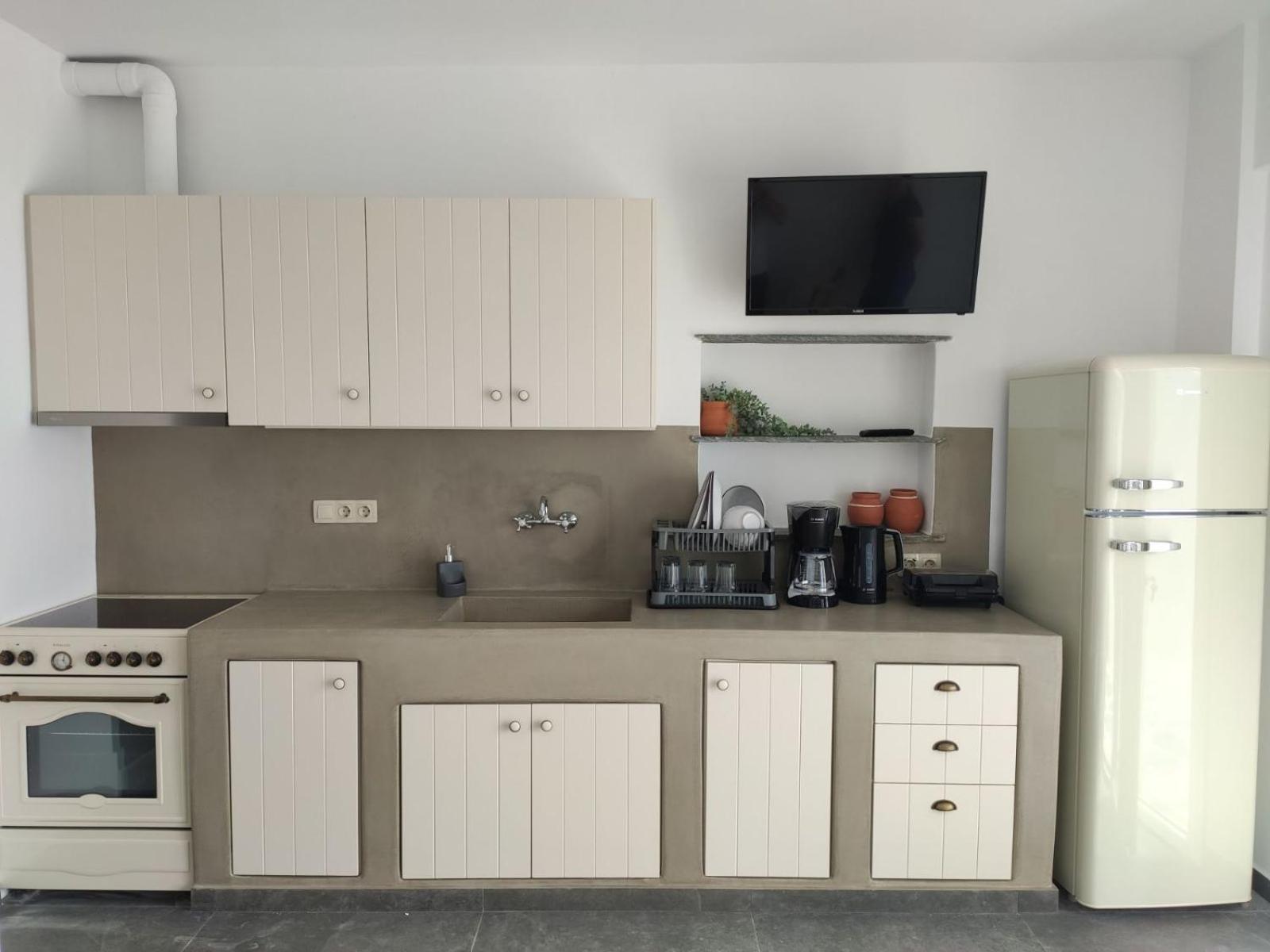Avissalou Apartments Agios Romanos Phòng bức ảnh
